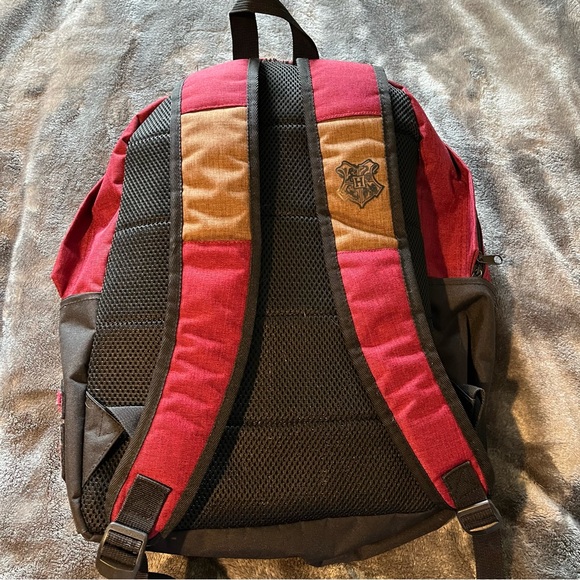 Harry Potter Gryffindor Maroon Backpack Book Bag - Picture 5 of 7